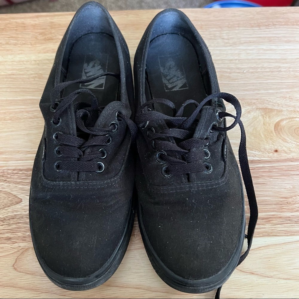 Vans Lo Pro Sneakers